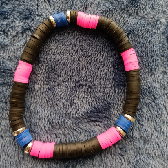 Lauriyana's handmade (couples) claybead bracelets - Picture 1 of 2